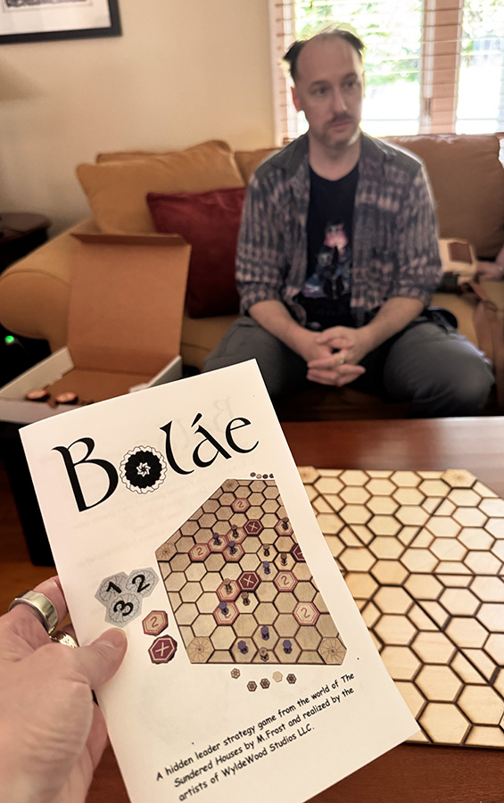Boláe: a board&nbsp;game
